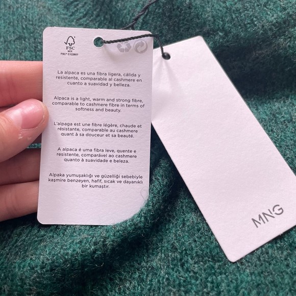 NWT MANGO Green Fuzzy Knit Lightweight Sweater womens M - Picture 4 of 7